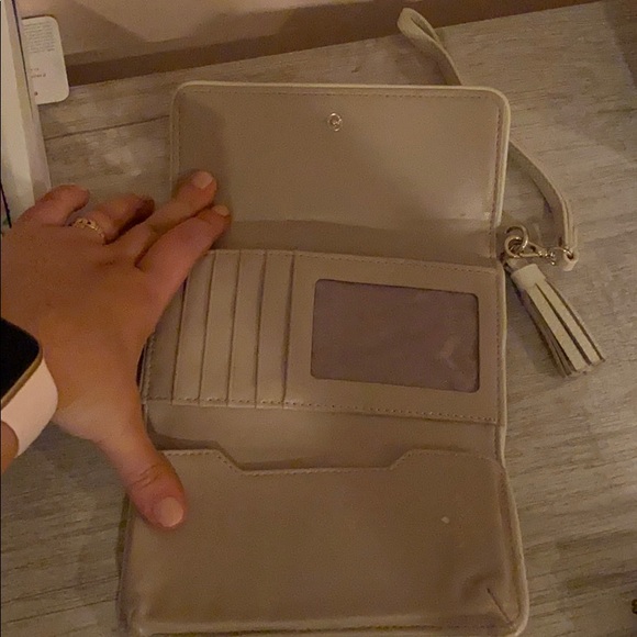 Kate Spade Wristlet - Picture 2 of 2